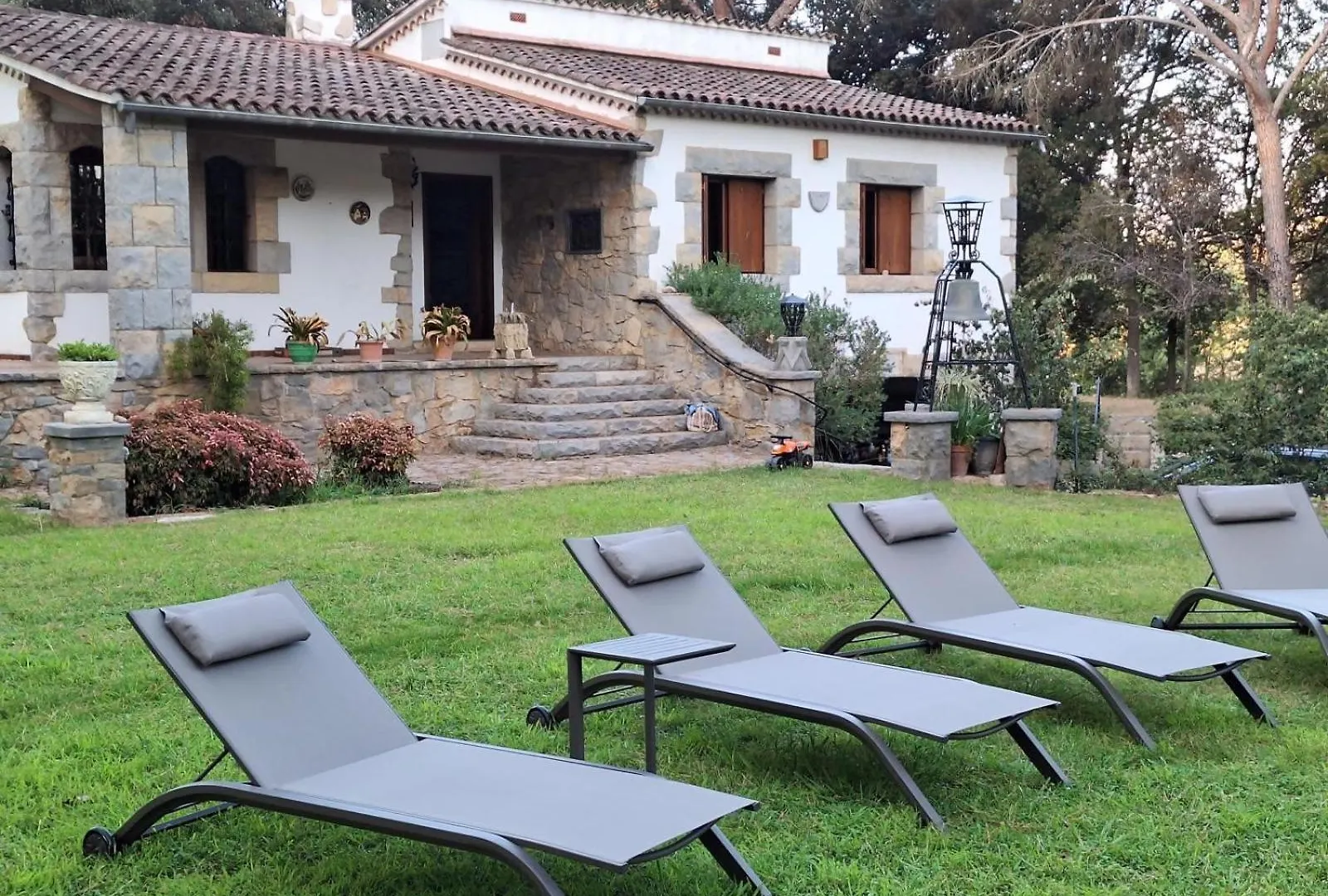 Holiday home Torre Els Rosers Villa Familiar Llambillas Spain